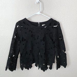 i'm in love with Derek Chunky Lace Crop Top